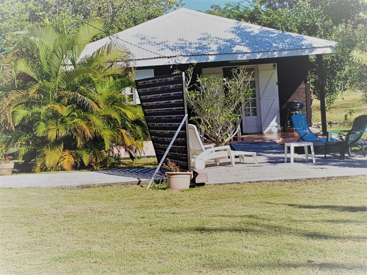 Bungalow Bassin Trouve Sainte-Anne  Exterior foto